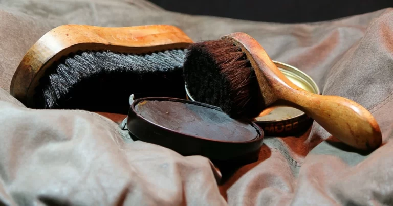 How to Use Saddle Soap on Boots